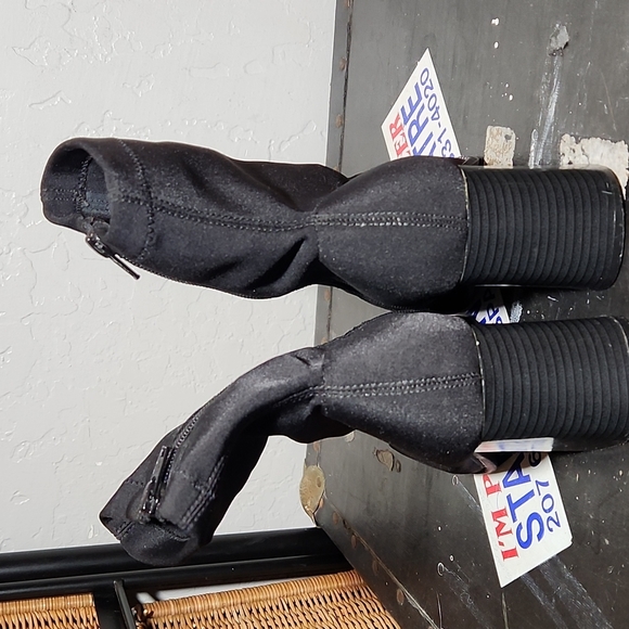 HIGH LIGHTS Fabric Sock Bootie 7M Black - Picture 9 of 14